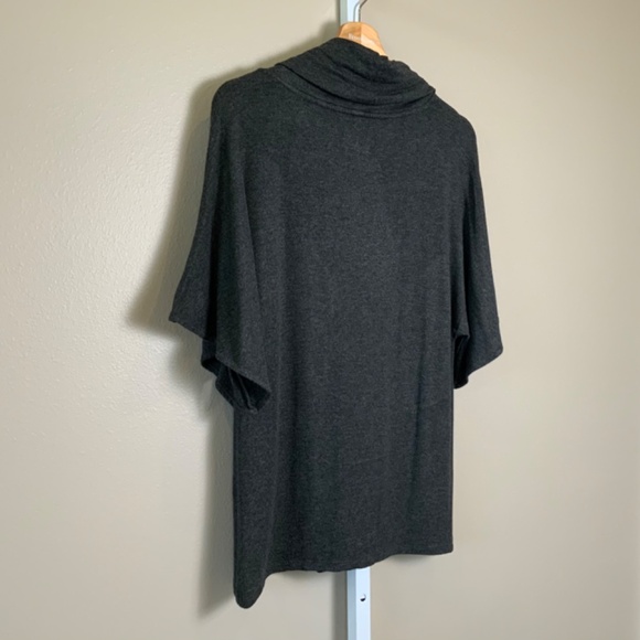 LOFT Lou & Grey Signaturesoft Cowl Tee - Picture 11 of 12